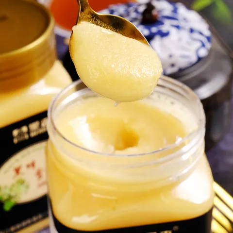 Northeast Specialty Snow Honey Bee Honey from Heilongjiang Province, China, 500g bottled