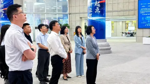 National Data Administration Delegation Visits IBI Xinjiang Digital Economy Headquarters